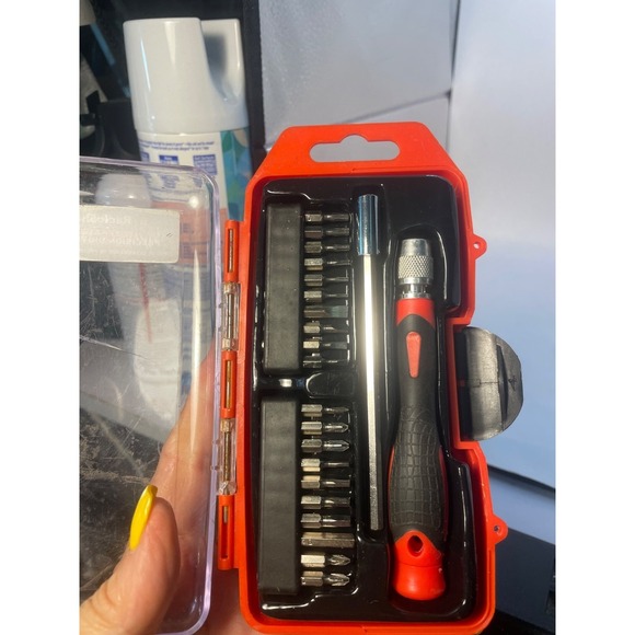 RadioShack Other - RadioShack 21-Piece Precision Driver Set 6400185 Steel Shaft & Bits Provide Long